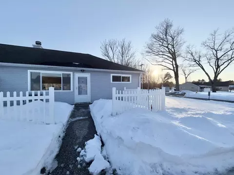 117 Andersen Rd #117, Chicopee, MA 01022