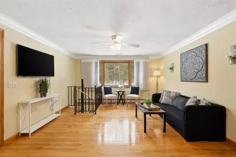 28 Nonquit St, Worcester, MA 01604 photo 6