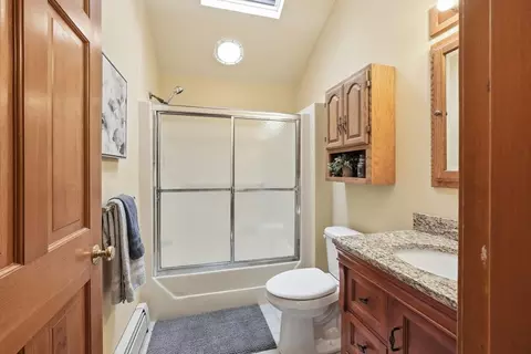 28 Nonquit St, Worcester, MA 01604 photo 13