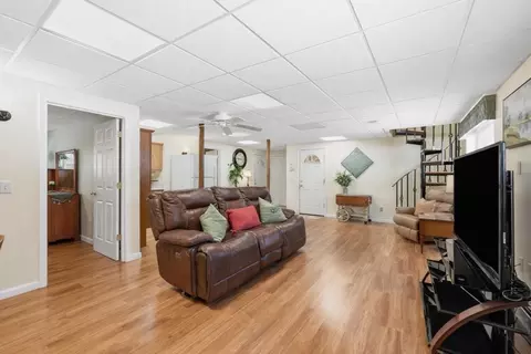 28 Nonquit St, Worcester, MA 01604 photo 19