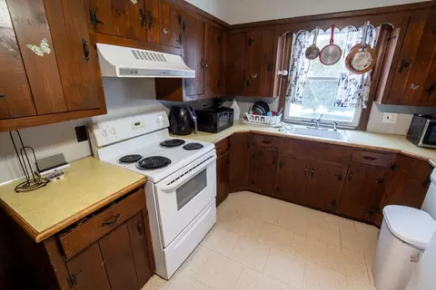 1088 Diamond Hill Rd, Woonsocket, RI 02895 photo 16