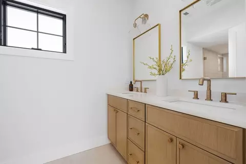 Bath - 36 Otis St #36, Needham, MA 02492 photo 2 of 6