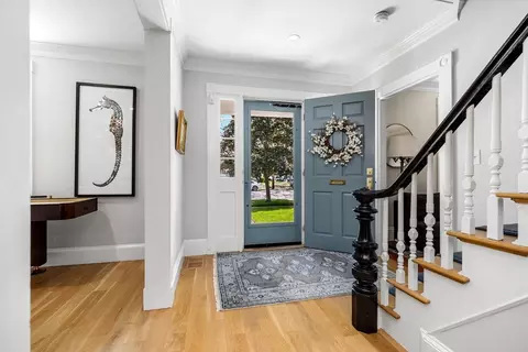 6 Leavitt St, Hingham, MA 02043 photo 4