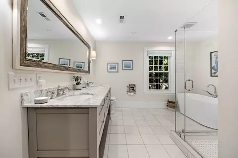 6 Leavitt St, Hingham, MA 02043 photo 20