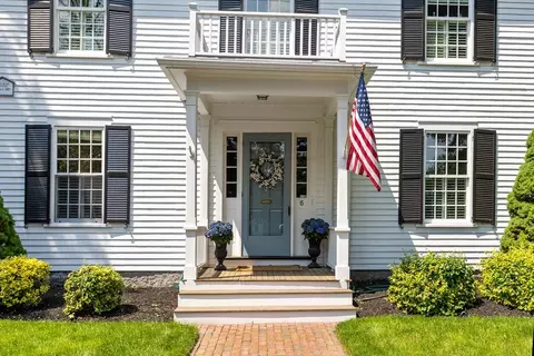 6 Leavitt St, Hingham, MA 02043 photo 3