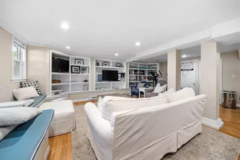 6 Leavitt St, Hingham, MA 02043 photo 34