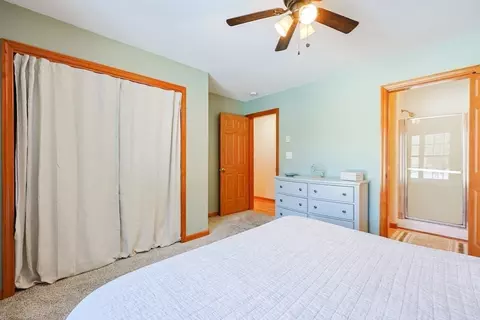 8 Wallis St, Douglas, MA 01516 photo 24