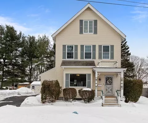 35 Tremont St, Stoneham, MA 02180