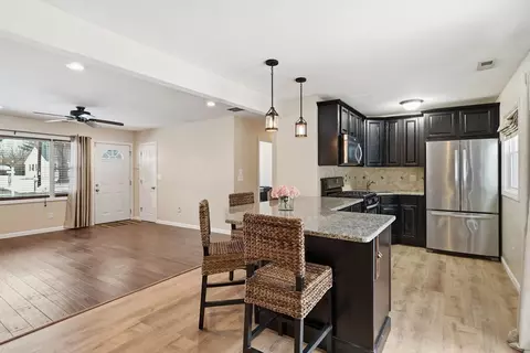 55 Old Farm Rd, Springfield, MA 01119 photo 11