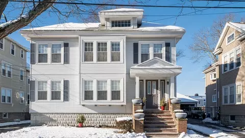 16-18 Pondview Rd, Arlington, MA 02474