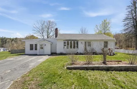 748 Ashby State Rd, Fitchburg, MA 01420