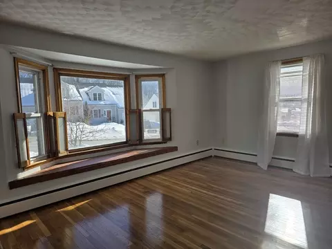 Living - 55 Apthorp St, Worcester, MA 01606 photo 2 of 5