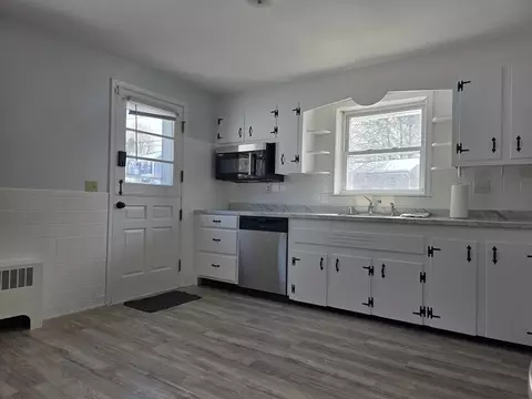 Kitchen - 55 Apthorp St, Worcester, MA 01606 photo 3 of 4