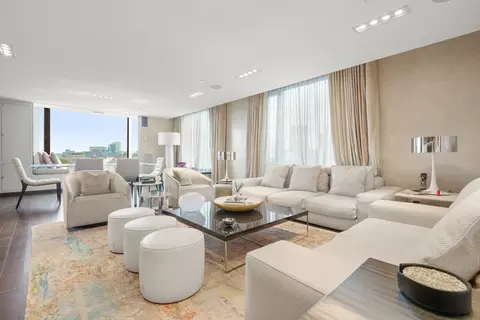 220 Boylston St #9017, Boston, MA 02116
