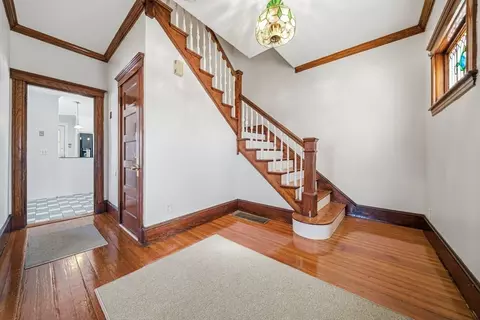 36 Jasper St, Saugus, MA 01906 photo 12