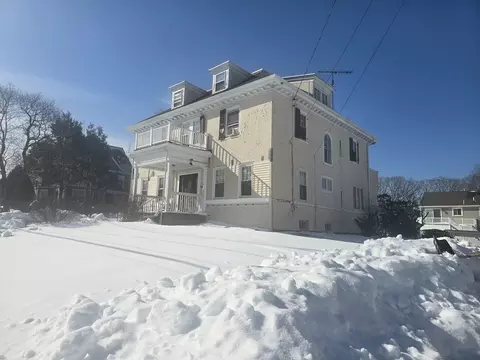 131 Moraine St, Brockton, MA 02301