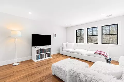 2 Arrow Path, Natick, MA 01760 photo 15