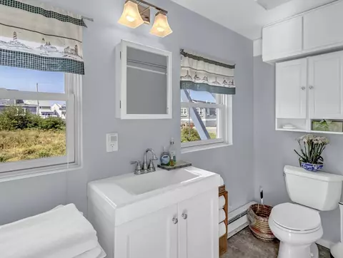 3 Bayview St, Hull, MA 02045 photo 21