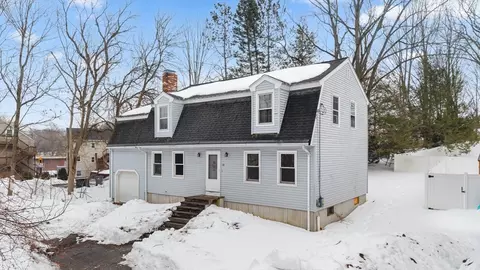 30 A St, Framingham, MA 01701