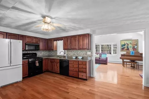 30 Christa Dr, Rowley, MA 01969 photo 31