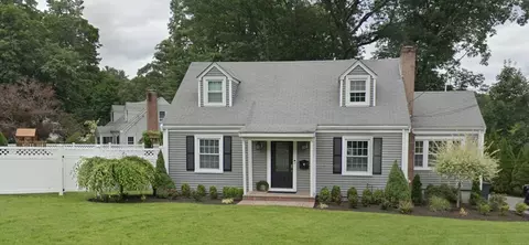 Exterior - 3 Macarthur Rd, Natick, MA 01760 photo 2 of 8