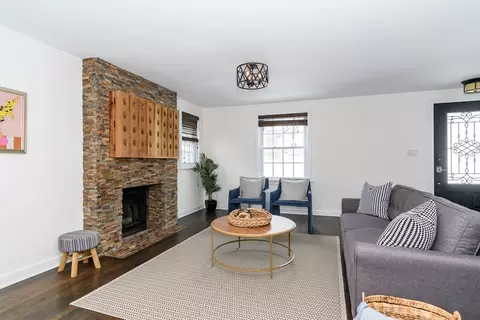 Living - 3 Macarthur Rd, Natick, MA 01760 photo 2 of 3
