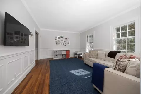 1 Squirrel Hill Ln, Hingham, MA 02043 photo 8