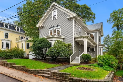 15 Harris Ave, Boston, MA 02130