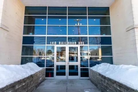 140 Railroad Ave #B203, Norwood, MA 02062