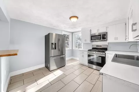 8 Sumner St, Dedham, MA 02026 photo 14