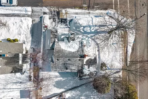 8 Sumner St, Dedham, MA 02026 photo 5