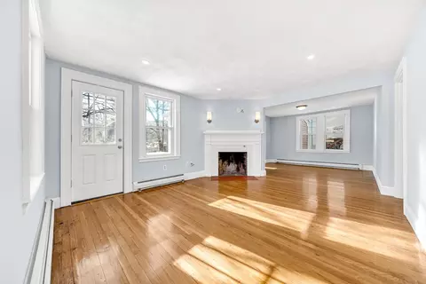 8 Sumner St, Dedham, MA 02026 photo 6