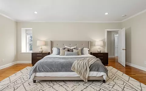 Bedroom - 28 Mercer Rd, Needham, MA 02494 photo 3 of 3