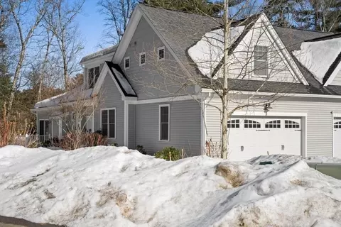5 N Pond Way #28, Hopkinton, MA 01748