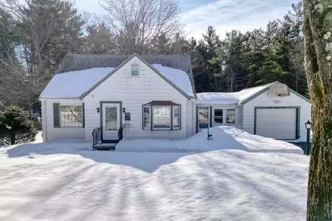 323 Matfield St, West Bridgewater, MA 02379