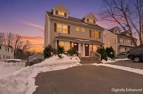 74 Felton St #A, Lowell, MA 01852