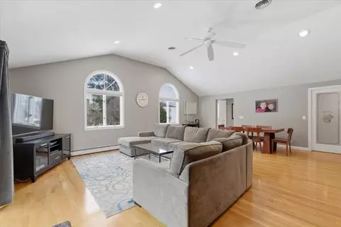 36 Eliot Rd, Needham, MA 02494 photo 15