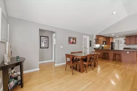 36 Eliot Rd, Needham, MA 02494 photo 13