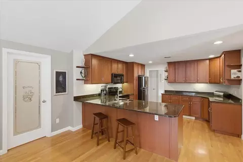 36 Eliot Rd, Needham, MA 02494 photo 16