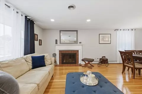 36 Eliot Rd, Needham, MA 02494 photo 6