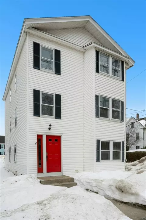 64 Milk St, Westborough, MA 01581
