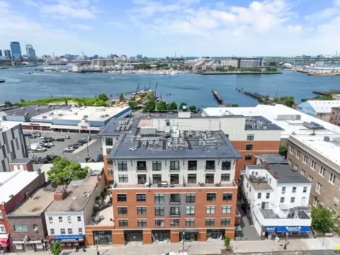250 Meridian St UNIT 306, Boston, MA 02128