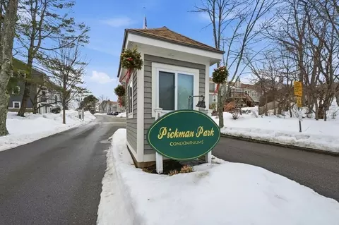 8 Russell Dr #7D, Salem, MA 01970