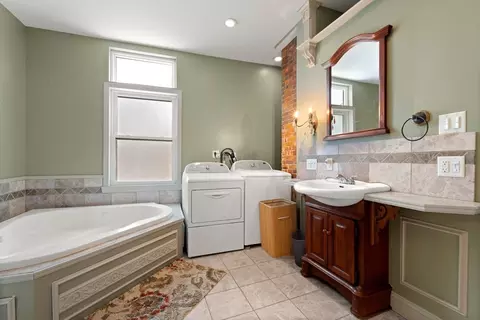 52 Central, Gardner, MA 01440 photo 12