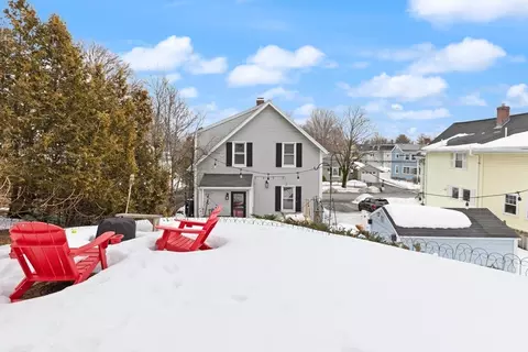 39 Cedar St, Wakefield, MA 01880 photo 4
