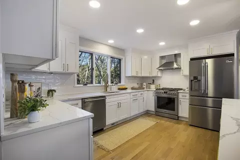 170 Forest Hills Rd, Cotuit, MA 02635 photo 12