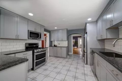 193 Vincent Rd, Dedham, MA 02026 photo 12
