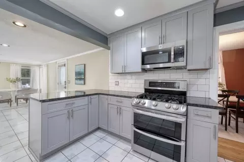 193 Vincent Rd, Dedham, MA 02026 photo 14