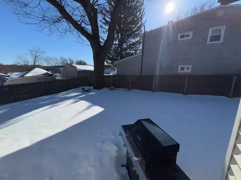 11 Rolf Ave, Chicopee, MA 01020 photo 20