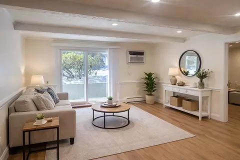 80 Walnut St #403, Canton, MA 02021 photo 4